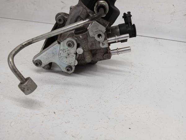 POMPE HAUTE PRESSION RENAULT/DACIA 1.5DCI K9K612/K9K608/K9K609/K9K838/K9K628/K9K629/K9K638 - Vue 4